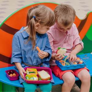 children with healthylunchbox