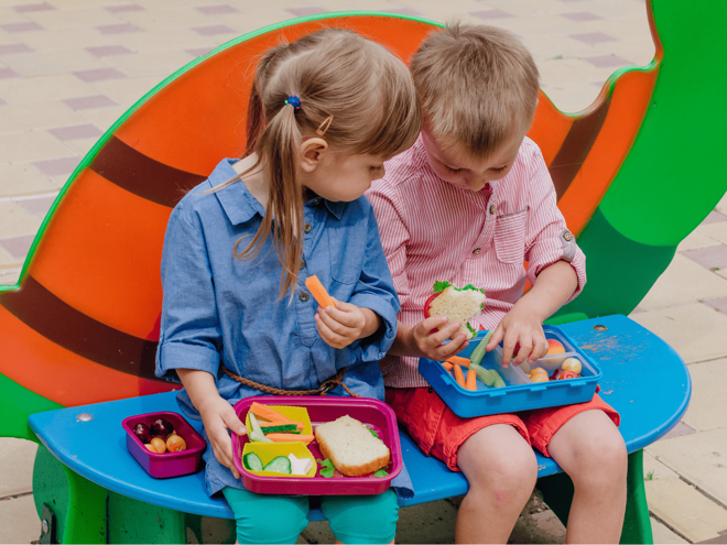 children with healthylunchbox