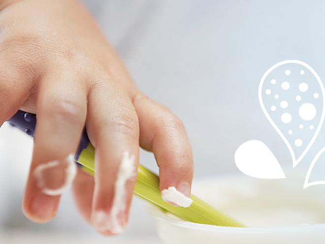 Changing food and nutrition for your 8-12 month